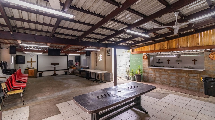 4 Bedroom Property for Sale in Cambridge Eastern Cape